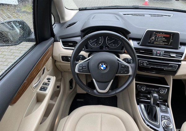 BMW Seria 2 cena 55800 przebieg: 157671, rok produkcji 2016 z Hel małe 352